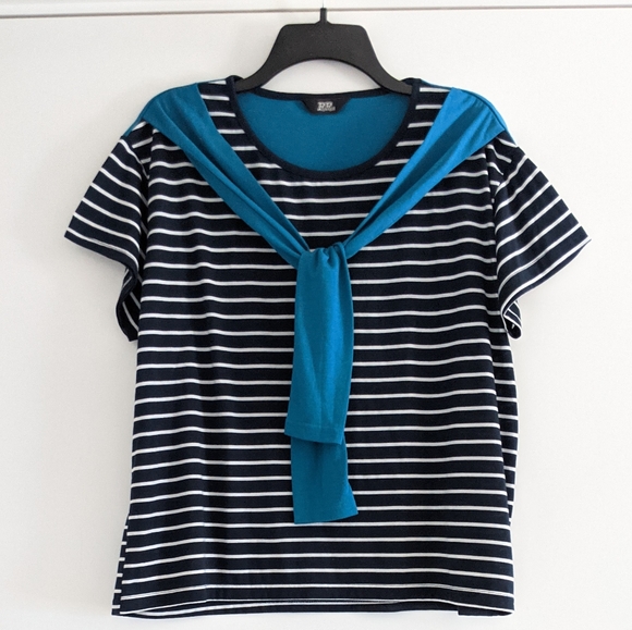 Striped t-shirt - never worn - Picture 1 of 12